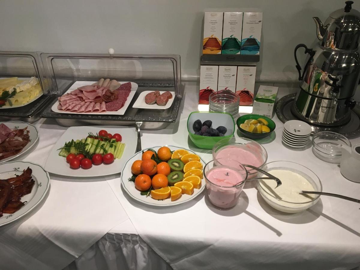 Gartenhotel Salzach 부르크하우젠 외부 사진