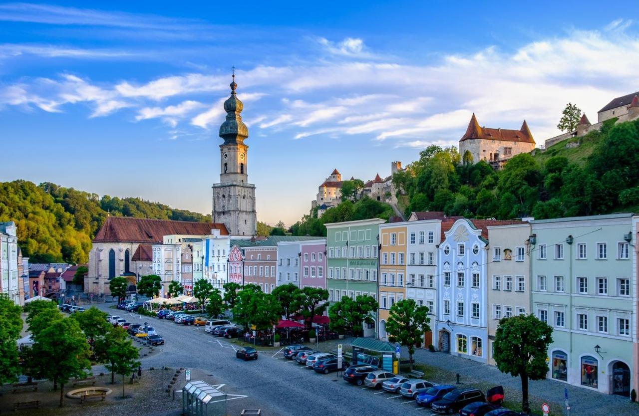 Gartenhotel Salzach 부르크하우젠 외부 사진